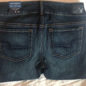 American Eagle dark wash jean capris with tags